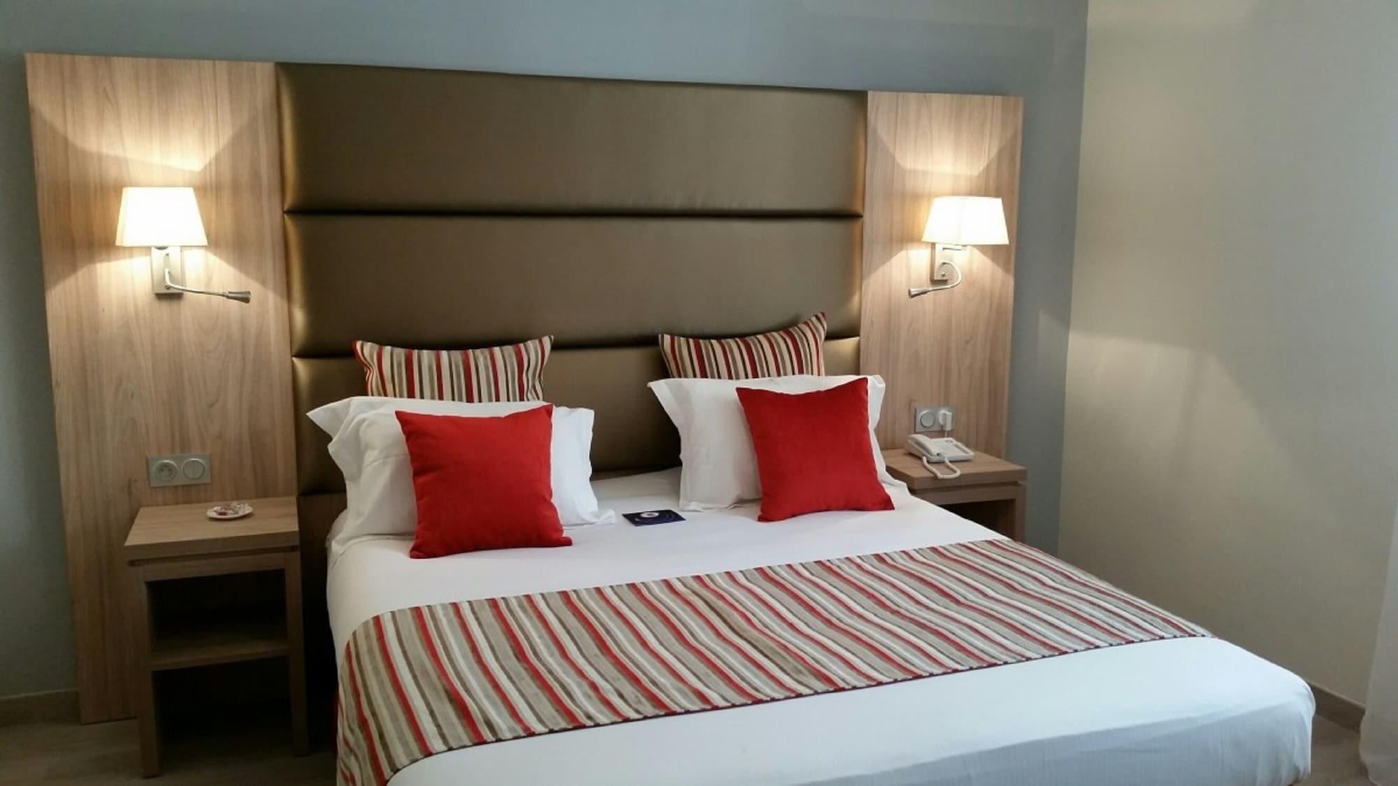 Mireille Hotel 3*